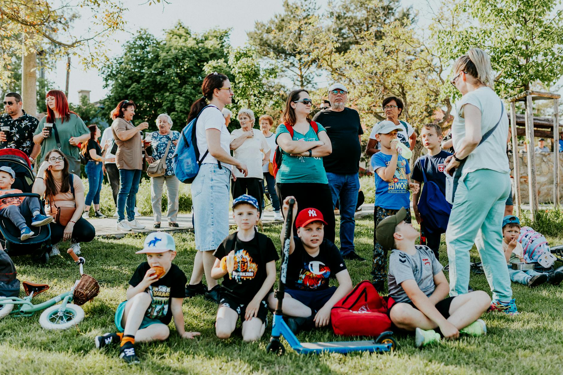 Krajobraz rzeki Bug we Włodawie z zielonymi brzegami, symbolizujący troskę o środowisko