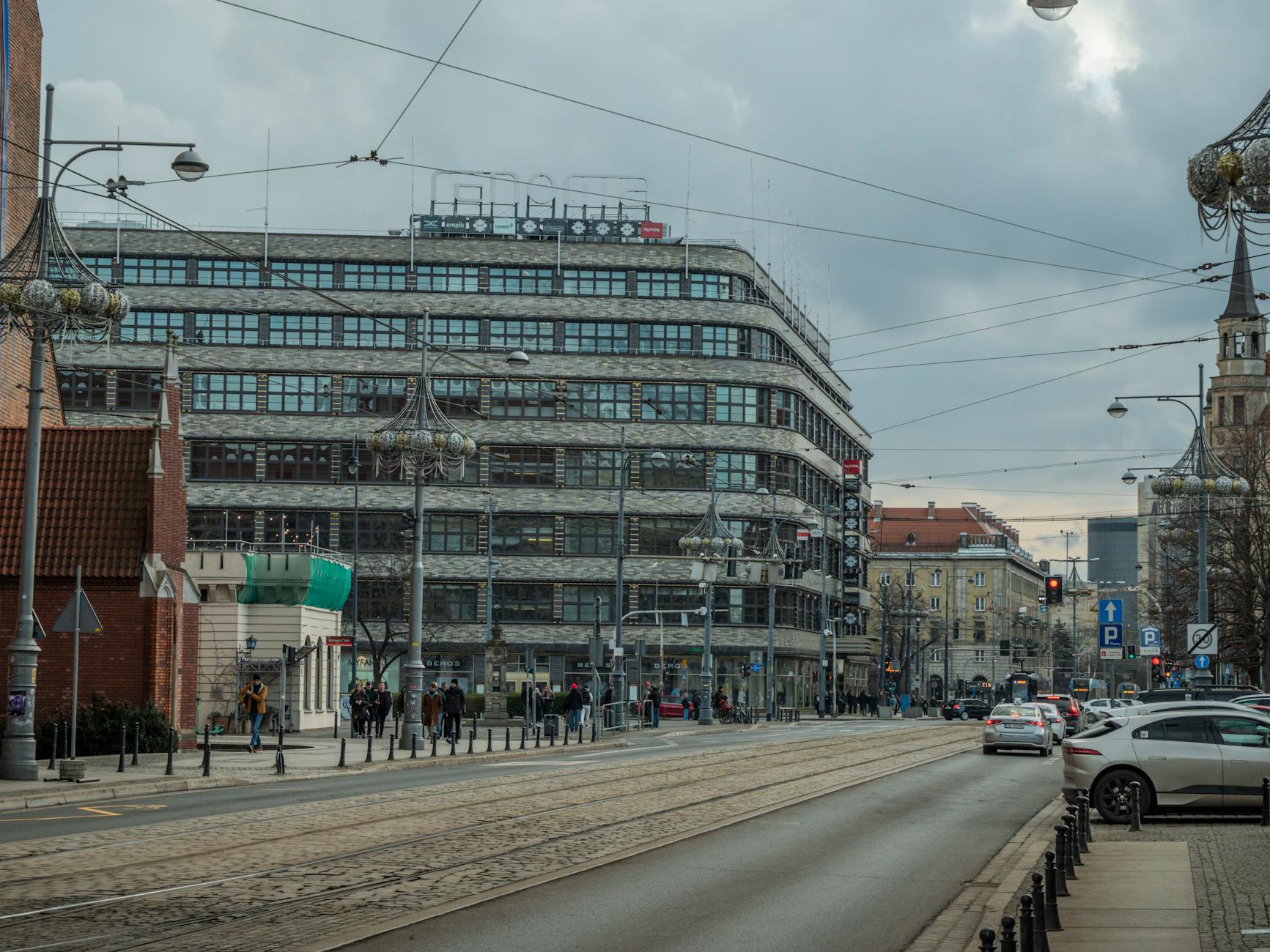 Włodawa rozwija "smart" budynki i buduje nowe centrum przesiadkowe, inwestycje w miasto